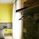 Guest house Via Venezia 76 3*